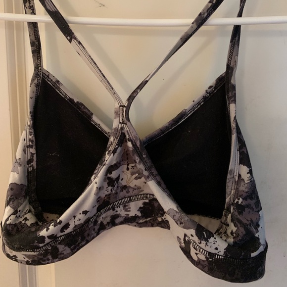 Sports bra - Picture 2 of 2